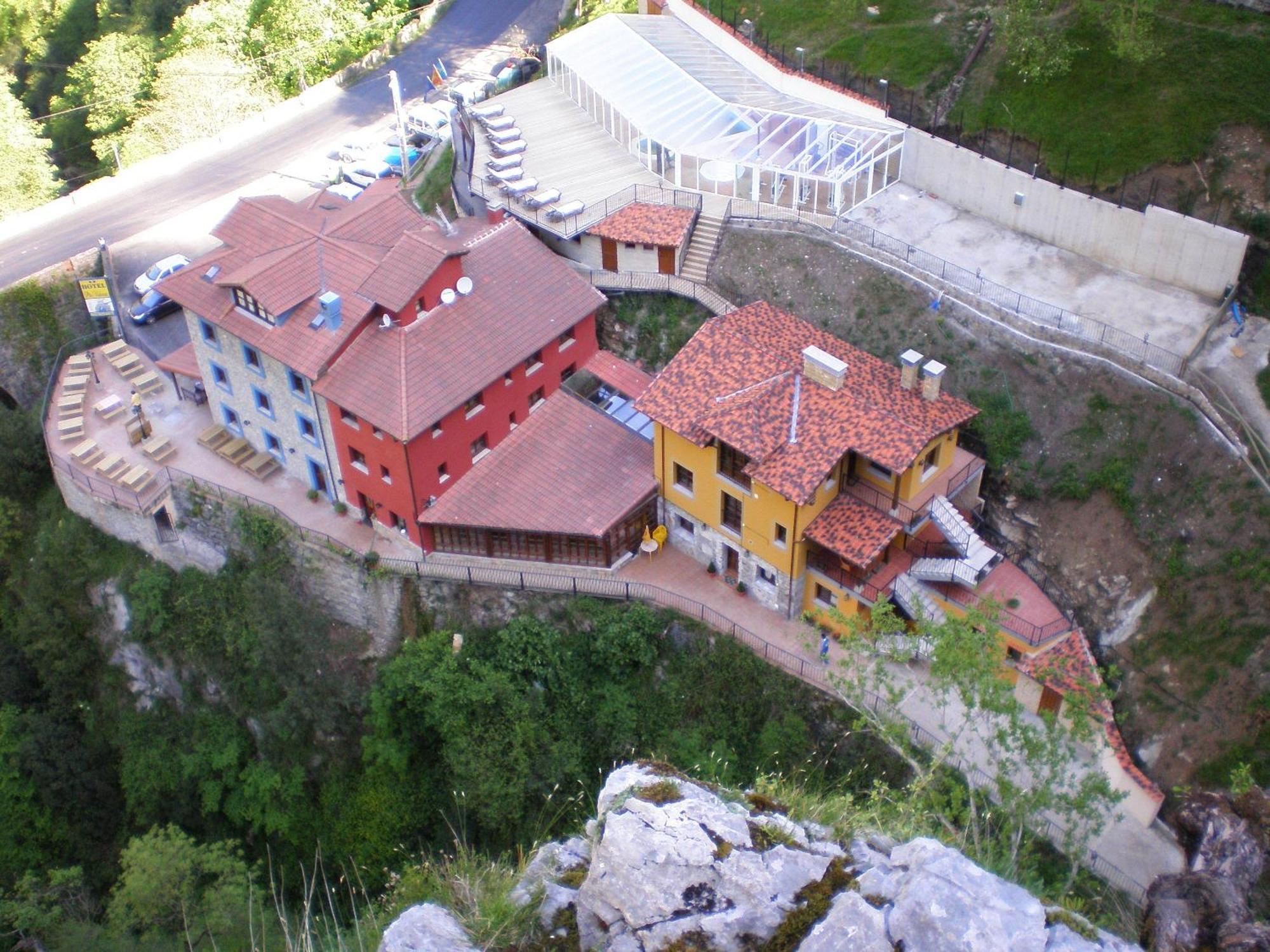 Hotel Puente Vidosa Amieva Buitenkant foto